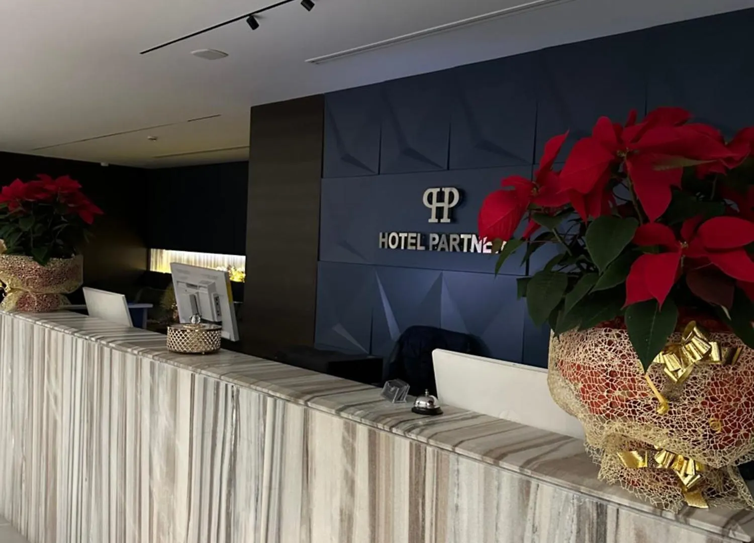 Hotel Partner Vlorë 4*,